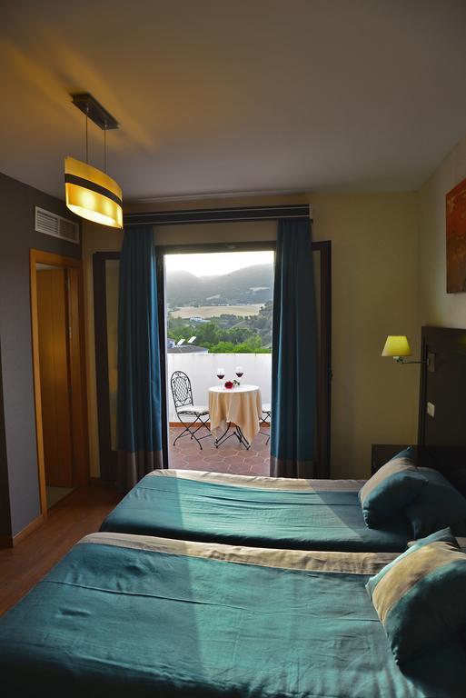 Double Room with Spa Access,403641855:JPEG
